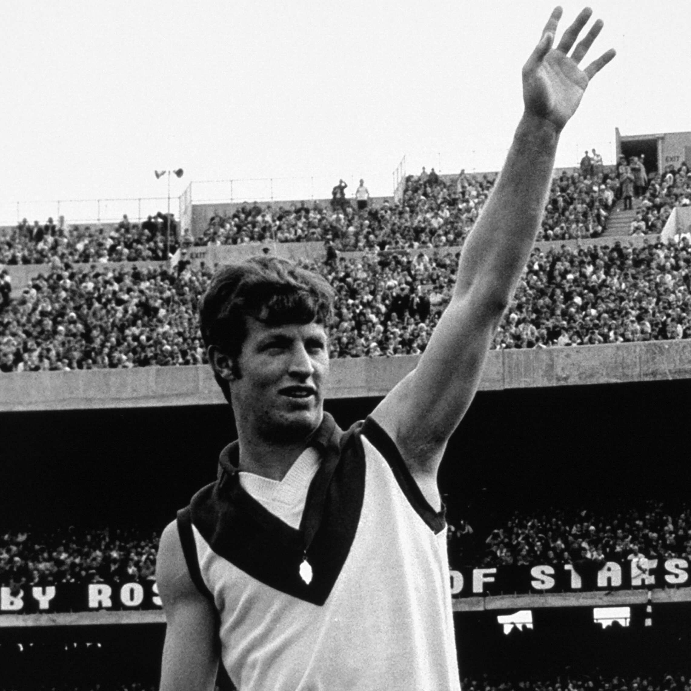 Peter Bedford upon receiving his Brownlow Medal 1970